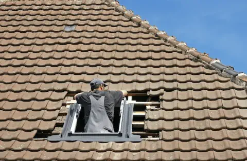 Pose de velux - Béville-le-Comte